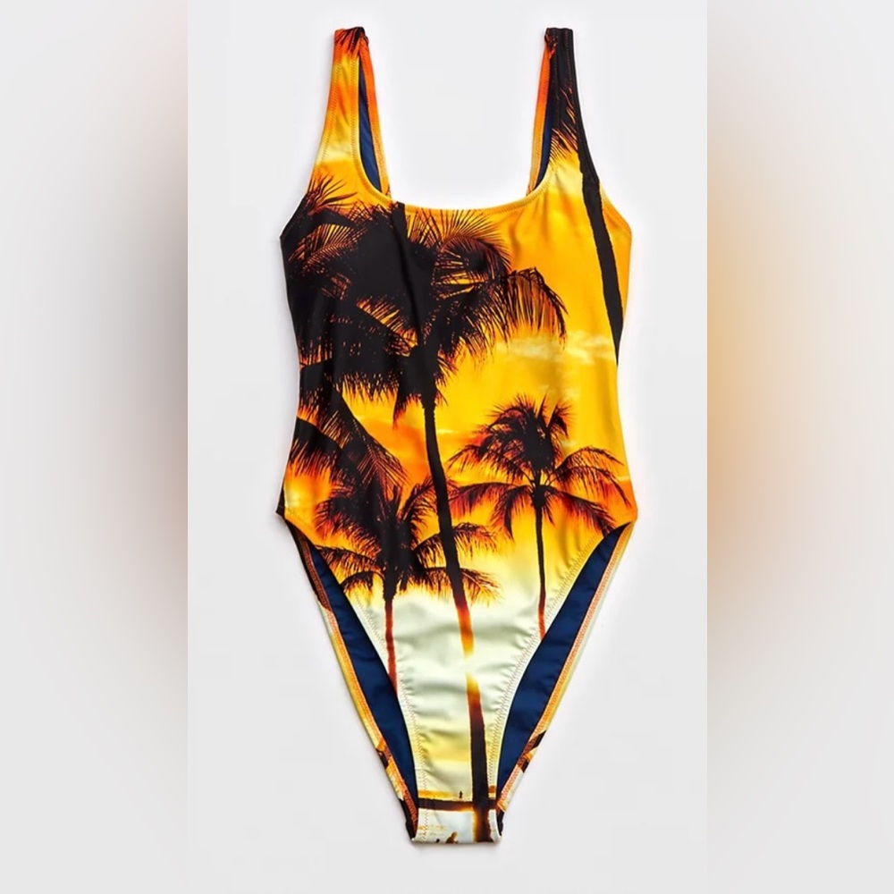 Aerie Women’s Large Babewatch One Piece Swimsuit- NWT